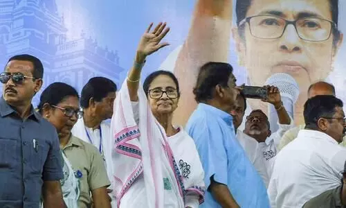 ‘EC-BJP collusion’: ‘Names deleted, mockery of democracy’, Mamata’s multi-pronged attack ‘EC-BJP collusion’: ‘Names deleted, mockery of democracy’, Mamata’s multi-pronged attack