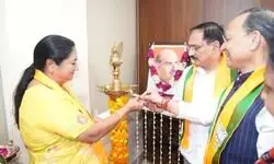 CM Rekha Gupta Attends BJP’s 47th Foundation Day Programme