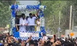 Dev leads road show in Islampur and Dalkhola