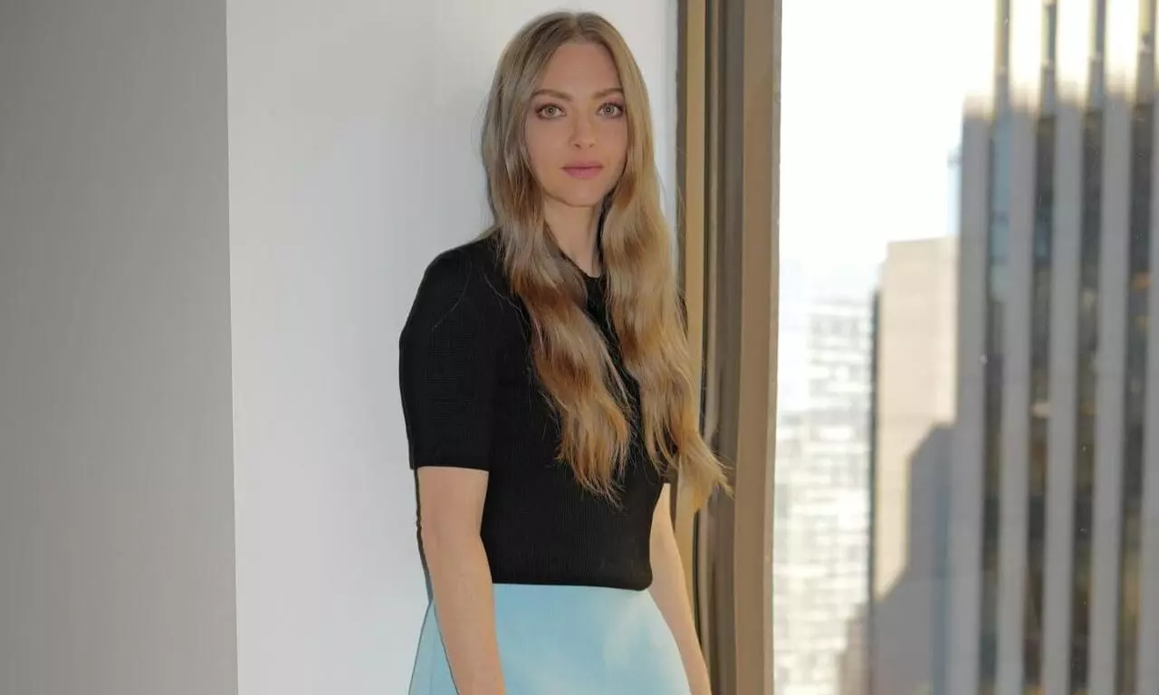Amanda Seyfried to voice Cinderella in ‘Steps’ Amanda Seyfried to voice Cinderella in ‘Steps’