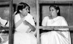 Lata Mangeshkar & Asha Bhosle: Sisters, not rivals