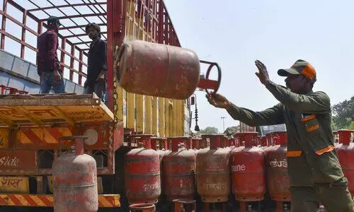 India boosts 5-kg LPG supply, accelerates PNG rollout amid West Asia disruption