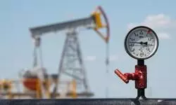 Oil prices resume their climb, Asian markets decline as US prepares for blockade of Hormuz