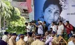 Sombre farewell: Asha Parekh, Sachin Tendulkar, Tabu pay homage to Asha Bhosle