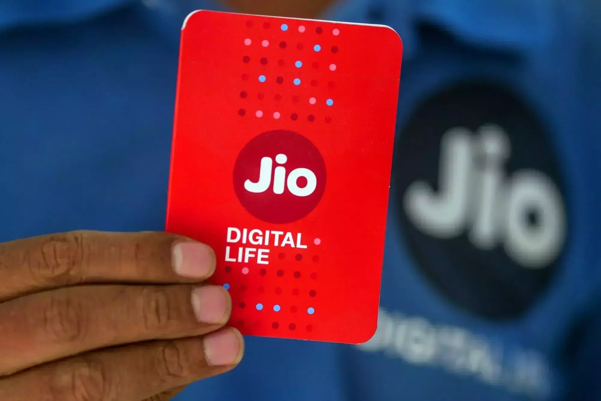 Jio Platforms gets Sebi nod for $3.8-bn IPO Jio Platforms gets Sebi nod for $3.8-bn IPO