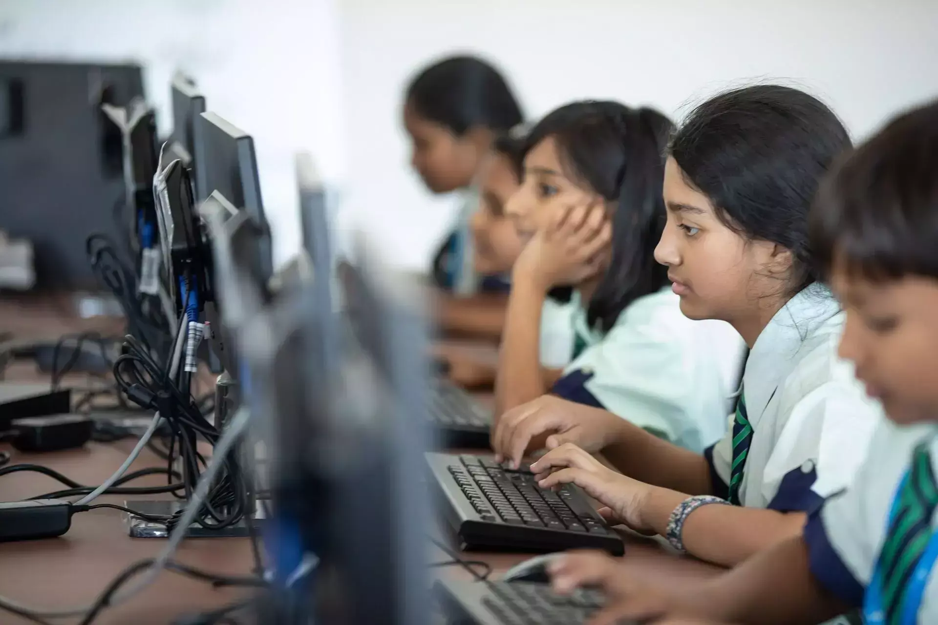‘Can’t impose blanket ban on internet use’: SC recognises internet access as fundamental right for children