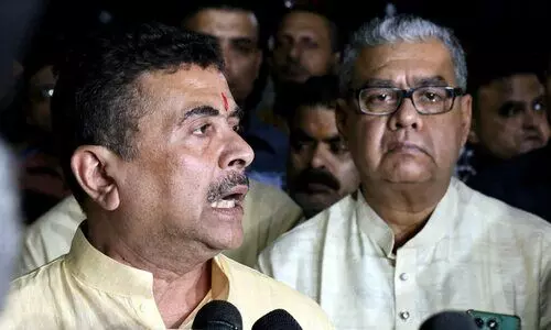 Kolkata stampede: CM visits family of 2 deceased in Purba Bardhaman, hands over Rs 25 L ex gratia Kolkata stampede: CM visits family of 2 deceased in Purba Bardhaman, hands over Rs 25 L ex gratia